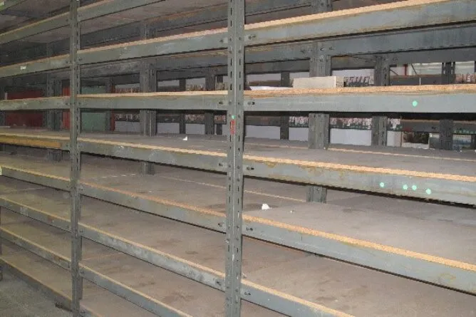 Policový regál - Výkup regálů